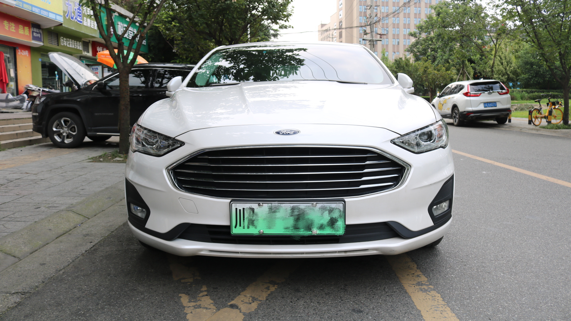 成都福特蒙迪歐車(chē)燈改裝-天一車(chē)燈